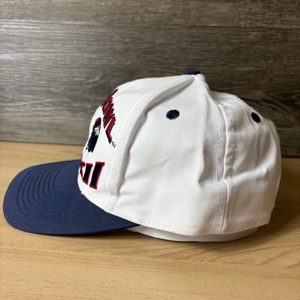 Vintage Denver Broncos Hat Cap Snapback White Blue Superbowl XXXII Logo 7
